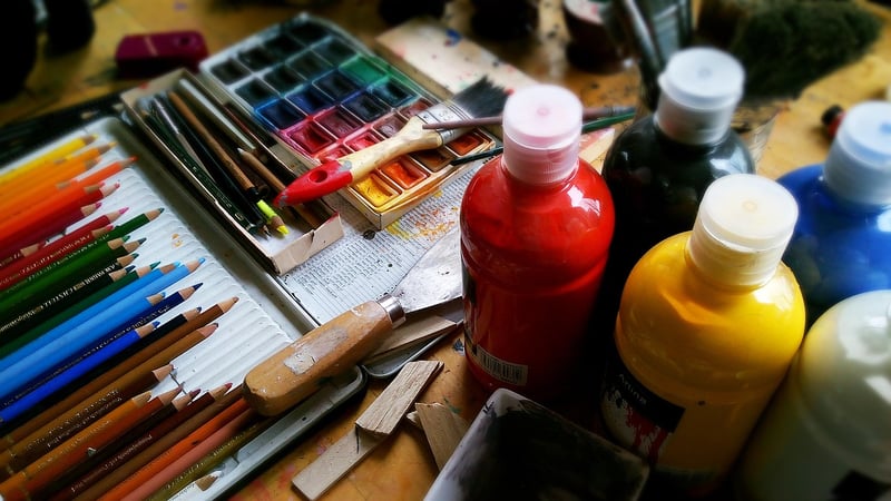 Artistic paints and brushes